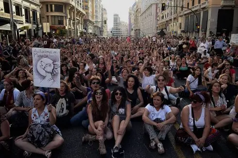 Spanish women on protest